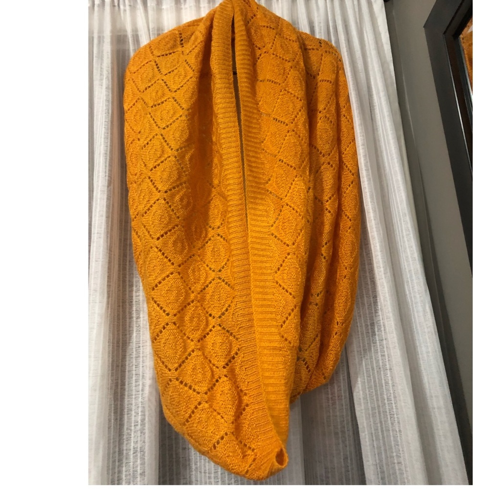 H&M Mustard Knit Infinity Scarf